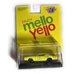 M2 Machines Mello Yello Dodge Charger R/T Hemi